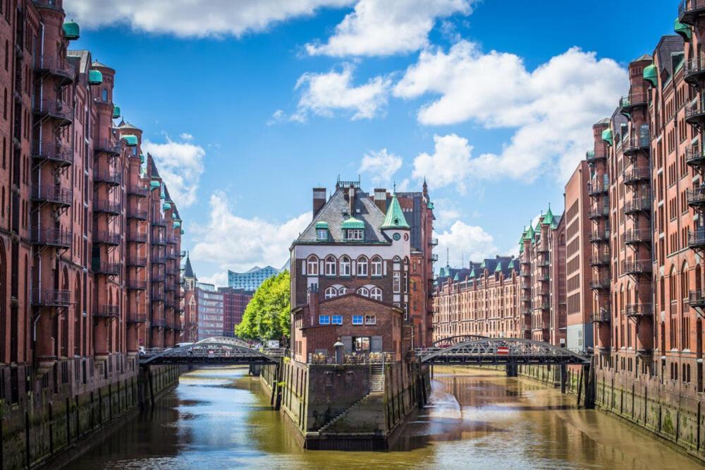 Feelslikehome - Reihenhaus Zwischen Hamburg Und Heide Mit Garten&Garage Neu Wulmstorf Esterno foto
